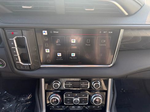 Used 2022 GMC Yukon XL Denali AWD/4WD image 19