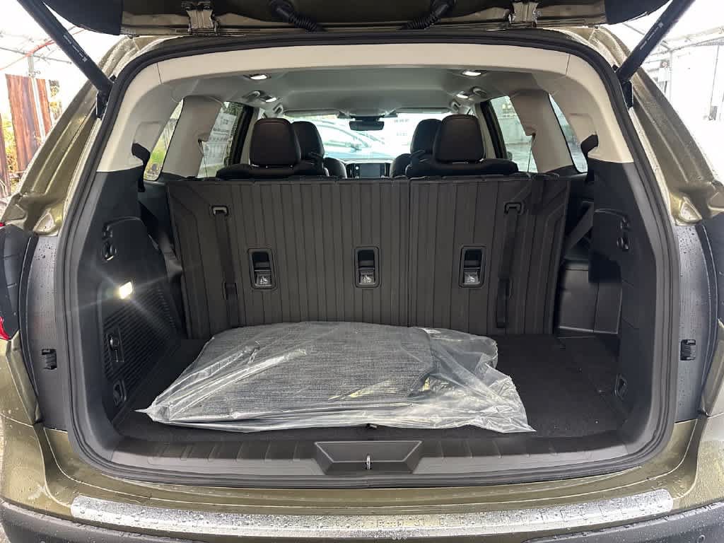 Certified 2026 Subaru Ascent Premium AWD/4WD image 19