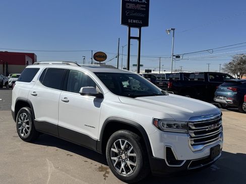 Used 2022 GMC Acadia SLT w/ Technology Package image 1