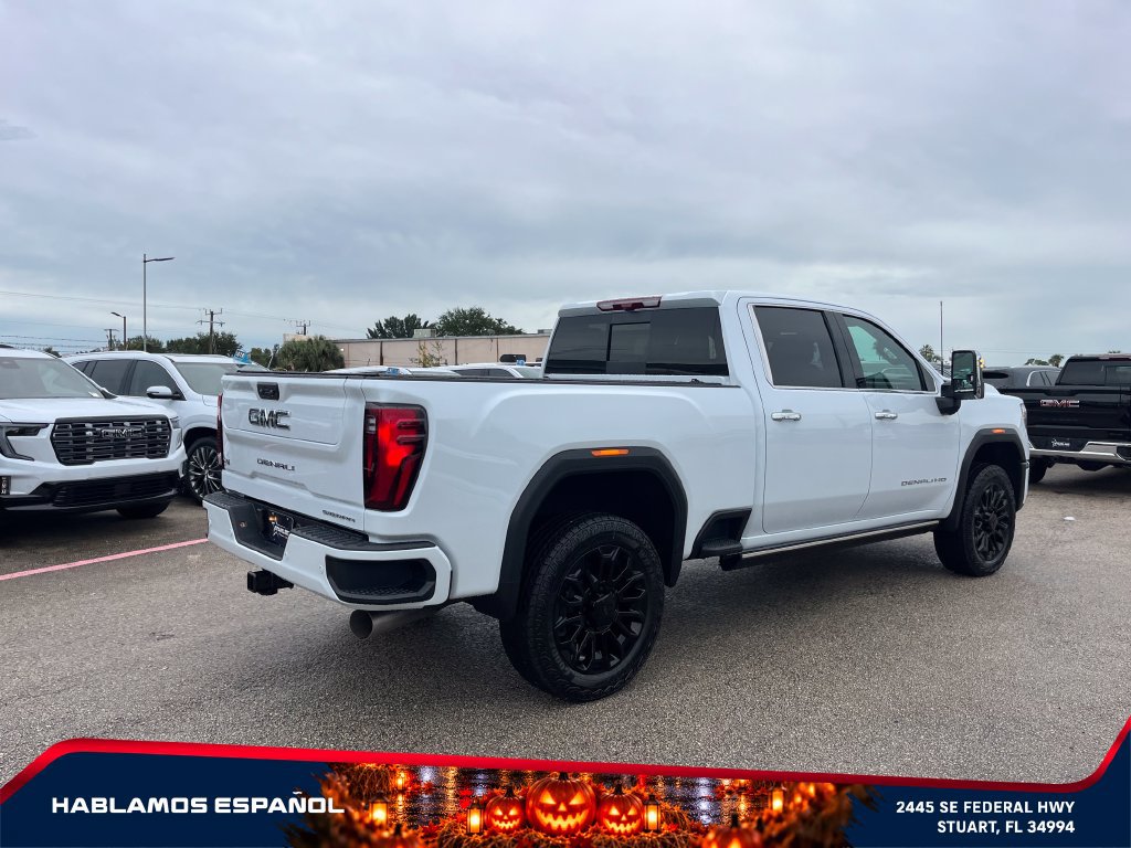 New 2026 GMC Sierra 2500 Denali Ultimate AWD/4WD image 7