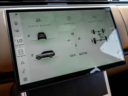 New 2026 Land Rover Range Rover SE AWD/4WD image 34