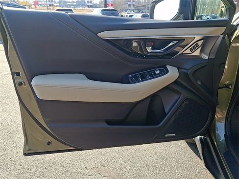 Used 2024 Subaru Outback Limited image 12