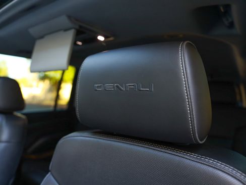 Used 2016 GMC Yukon XL Denali w/ Open Road Package image 50