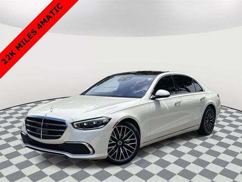 Used 2022 Mercedes-Benz S 580 4MATIC Sedan image 1