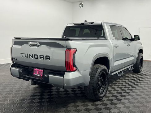 Used 2023 Toyota Tundra Limited AWD/4WD image 7