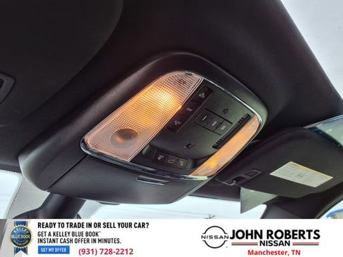 Used 2017 Jeep Grand Cherokee Limited image 31