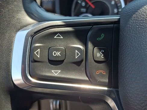 Used 2024 RAM 1500 Laramie AWD/4WD image 22