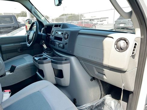 New 2025 Ford E-350 and Econoline 350 Super Duty w/ Interior Upgrade Package image 26