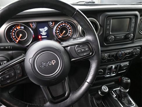 Used 2020 Jeep Wrangler Sport image 14