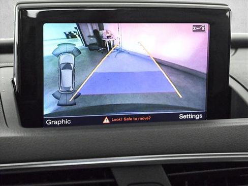 Used 2018 Audi Q3 2.0T Premium Plus w/ Premium Plus Package image 14