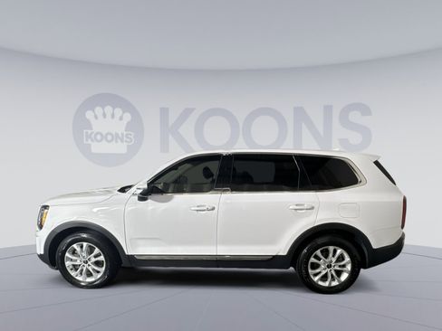 Used 2022 Kia Telluride LX AWD/4WD image 2