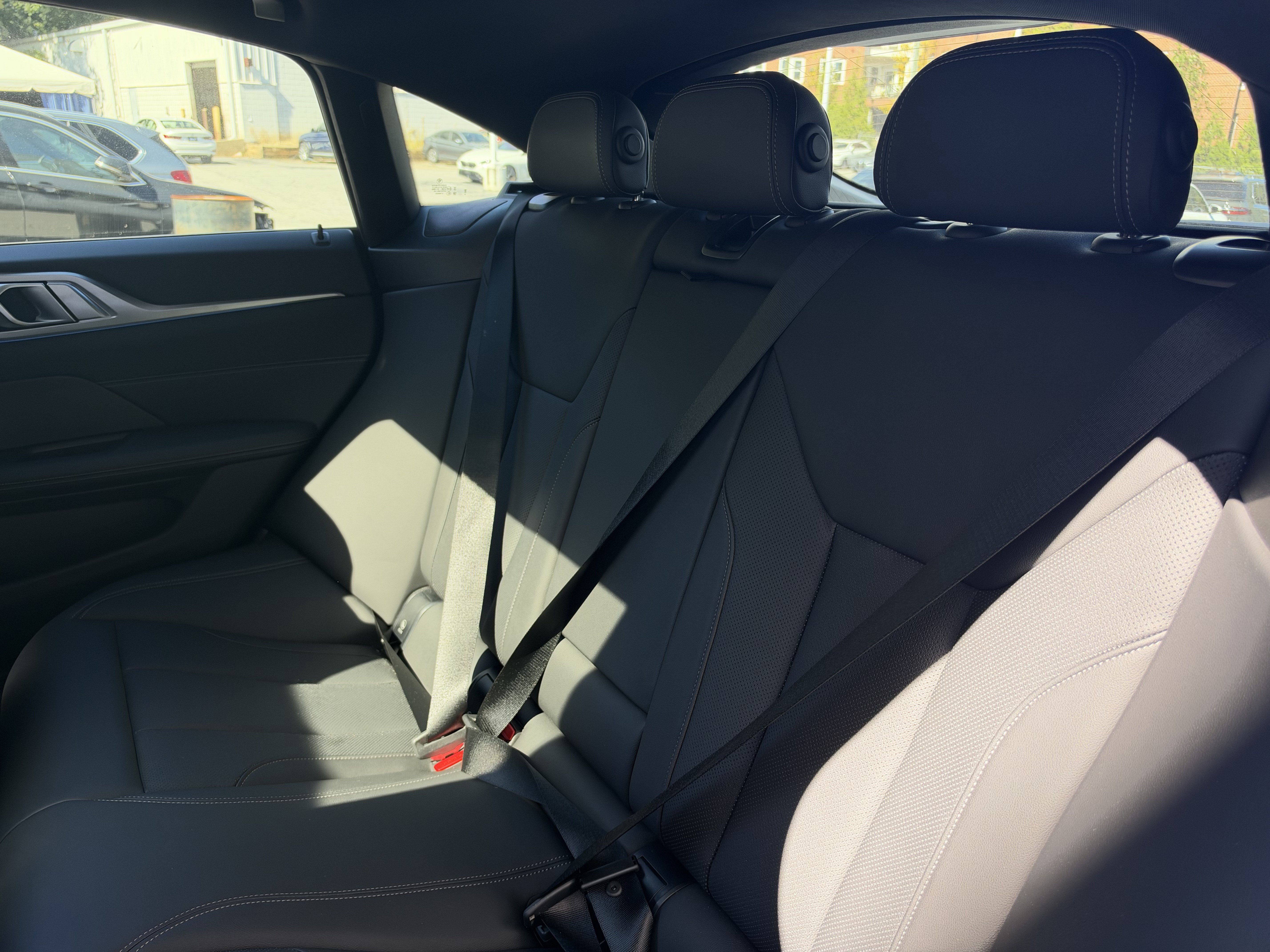 Used 2024 BMW i4 eDrive35 w/ M Sport Package RWD image 31