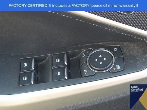 Used 2022 Ford Explorer XLT w/ Equipment Group 202A AWD/4WD image 29