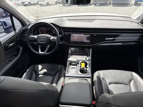 Used 2023 Audi Q7 3.0T Premium Plus w/ Premium Plus Package AWD/4WD image 32