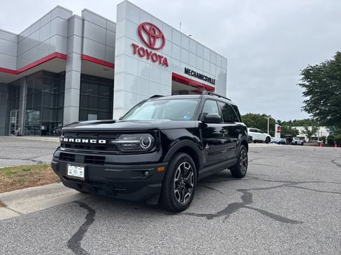 Used 2023 Ford Bronco Sport Outer Banks w/ Tech Package AWD/4WD image 1