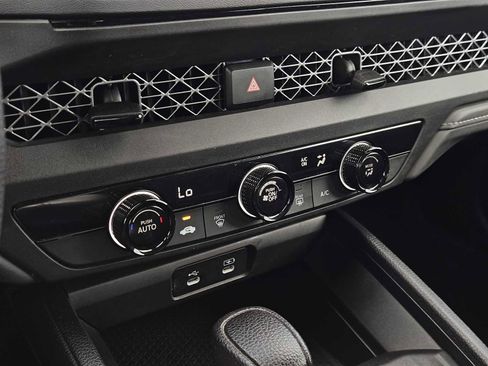 Used 2023 Honda Accord LX image 18