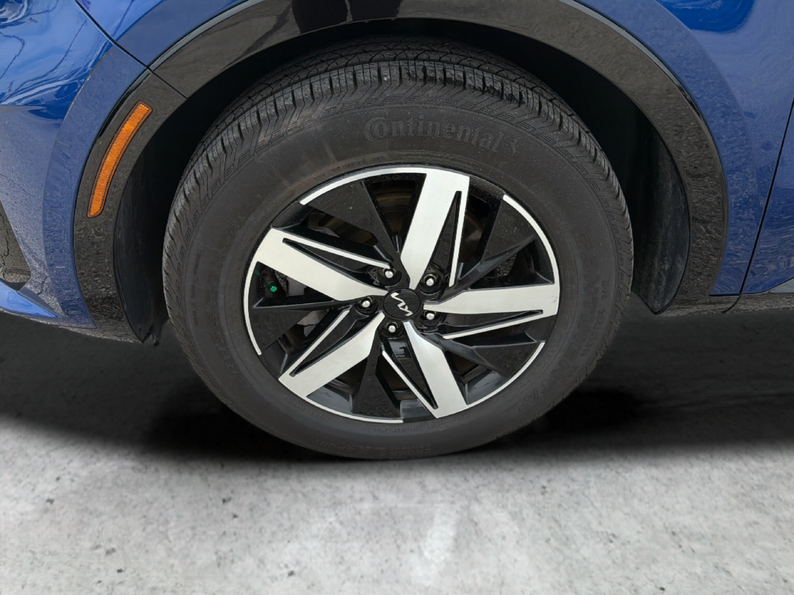 Used 2023 Kia Sorento S FWD image 38