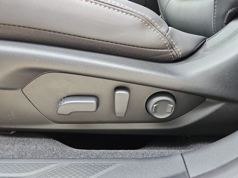 New 2026 Subaru Outback Limited AWD/4WD image 30