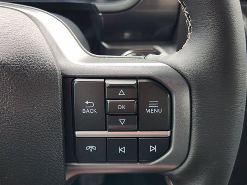 Used 2025 Ford F150 Lariat AWD/4WD image 29