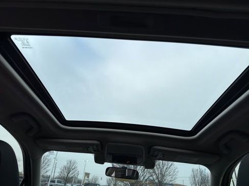 Used 2020 Subaru Forester Premium image 16