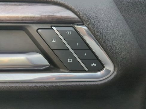 Used 2023 Chevrolet Silverado 1500 LTZ w/ Technology Package image 17