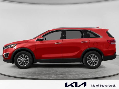 Used 2017 Kia Sorento LX FWD image 3