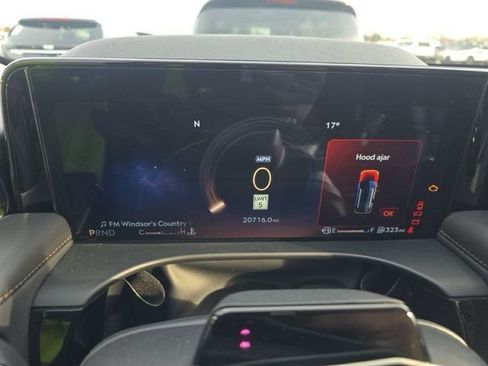 Used 2025 Lincoln Aviator AWD image 11