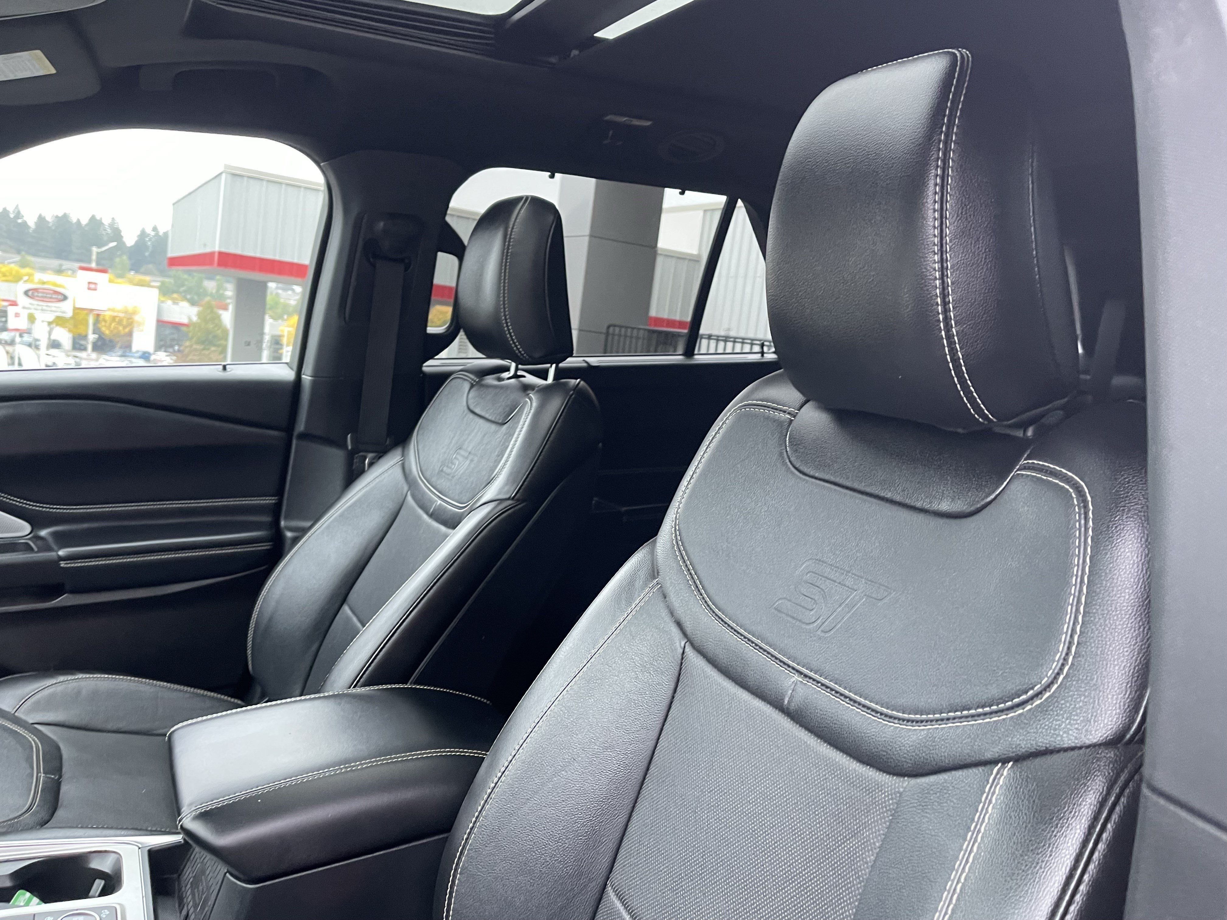 Used 2020 Ford Explorer ST w/ ST Street Pack AWD/4WD image 19