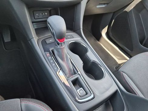 Used 2024 Chevrolet Equinox RS AWD/4WD image 18