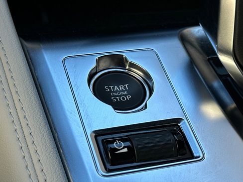 Used 2025 Jaguar F-PACE R-Dynamic S image 26