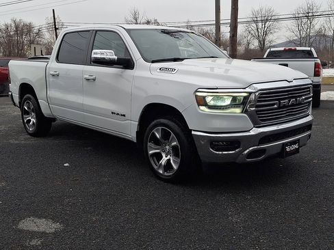 Used 2023 RAM 1500 Laramie AWD/4WD image 4