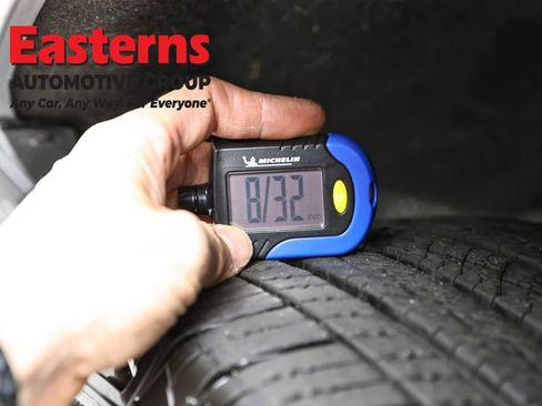 Used 2025 Chevrolet Tahoe LT image 30