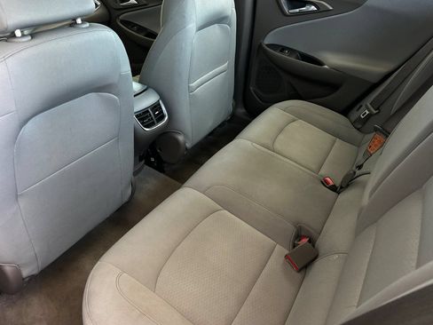 Used 2024 Chevrolet Malibu LT FWD image 14