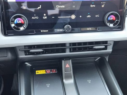 New 2026 Subaru Solterra AWD/4WD image 15