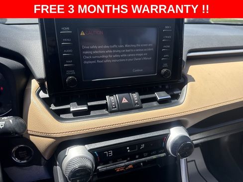 Used 2019 Toyota RAV4 XLE Premium w/ All Weather Liner Package AWD/4WD image 17
