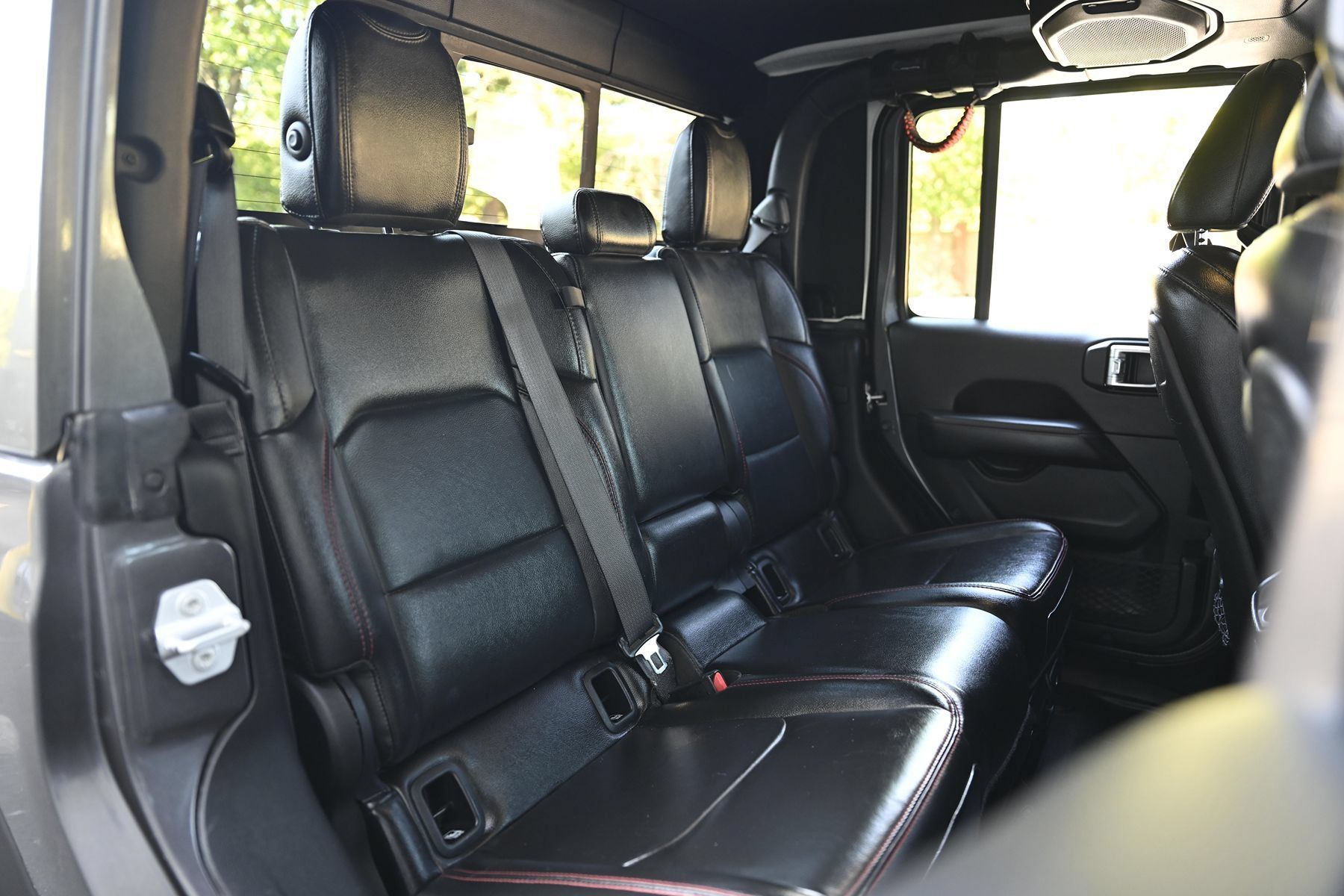 Used 2020 Jeep Gladiator Rubicon AWD/4WD image 28