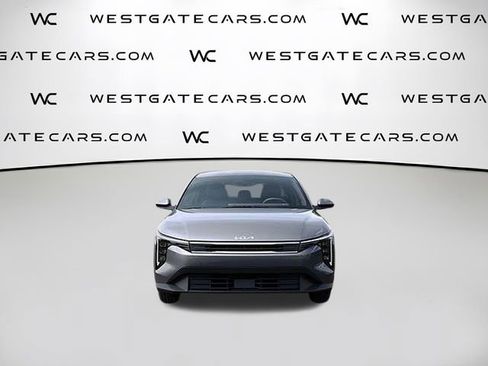 New 2025 Kia K4 LXS image 5