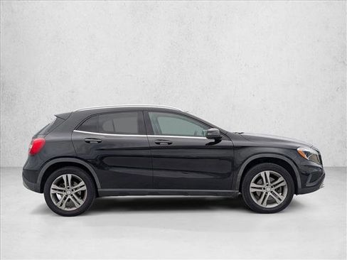 Certified 2016 Mercedes-Benz GLA 250 4MATIC image 4