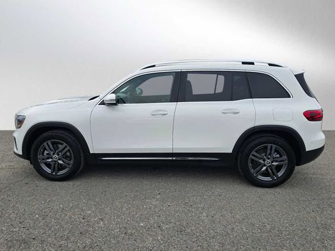 Used 2026 Mercedes-Benz GLB 250 4MATIC image 7