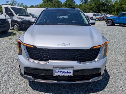 Used 2025 Kia Sorento EX w/ EX Panoramic Sunroof Package AWD/4WD image 8