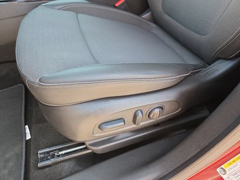 Certified 2023 Buick Encore GX Select w/ Sport Touring Package FWD image 21