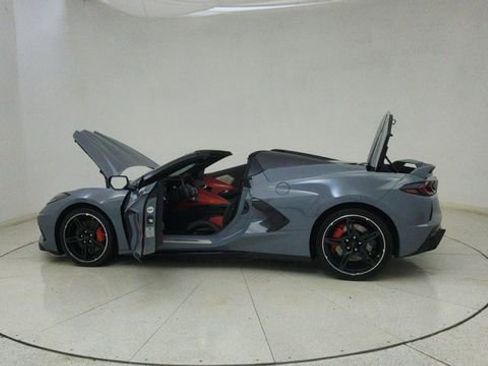 Used 2024 Chevrolet Corvette Stingray Preferred Conv w/ Z51 Performance Package RWD image 69