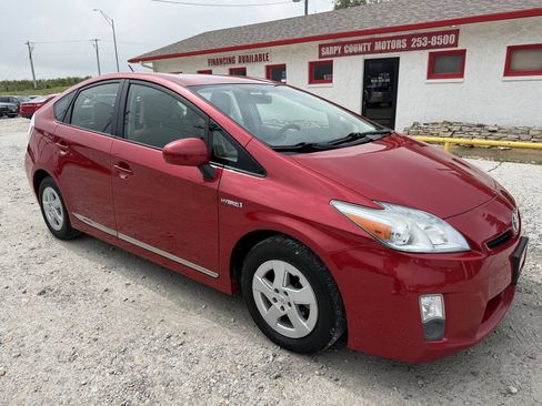 Used 2011 Toyota Prius Three FWD image 1