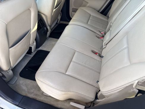 Used 2010 Ford Edge Limited image 18