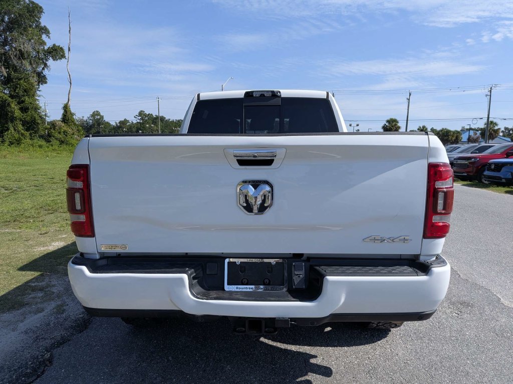 Used 2022 RAM 3500 Limited w/ Safety Group AWD/4WD image 4