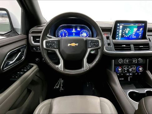 Used 2023 Chevrolet Tahoe LT w/ Luxury Package RWD image 6