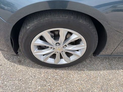 Used 2020 Chevrolet Malibu LT FWD image 10
