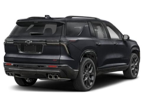 Used 2026 Chevrolet Traverse RS FWD image 6