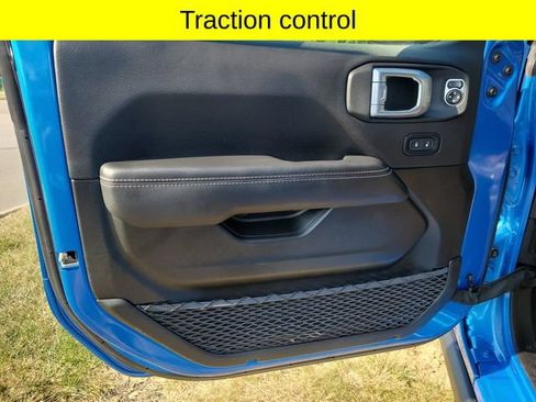 Used 2023 Jeep Wrangler Unlimited Rubicon 4xe w/ Cold Weather Group AWD/4WD image 21