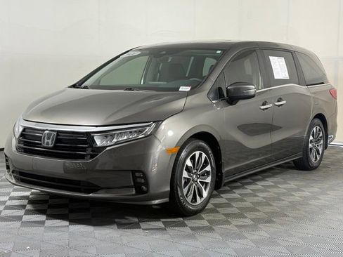 Used 2021 Honda Odyssey EX-L image 2